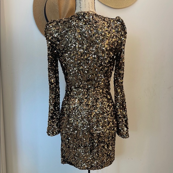 Lulus | Brand New You Gold Sequin Bodycon Mini Dress Size XS Homecoming Dress - Picture 4 of 12